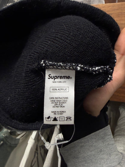 AW2020 Supreme ‘Black Ark’ Black/White Beanie