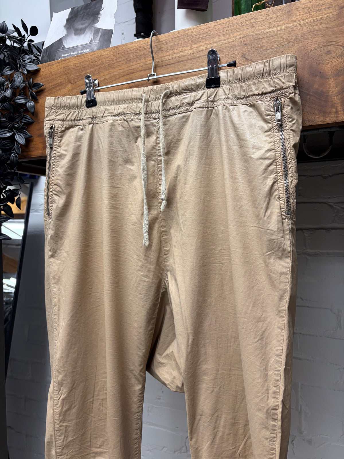 Rick Owens O&M Era DRKSHDW ‘Berlin’ Cotton ‘Parchment’ Drawstring Pants