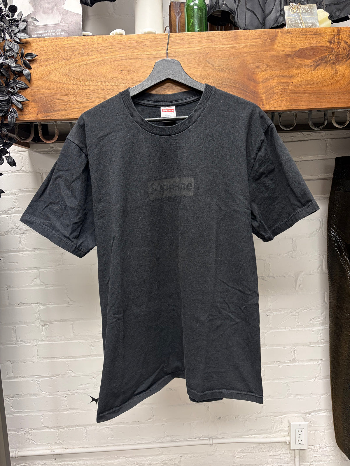 SS2023 Supreme Tonal Black/Black ‘Box Logo’ T-Shirt