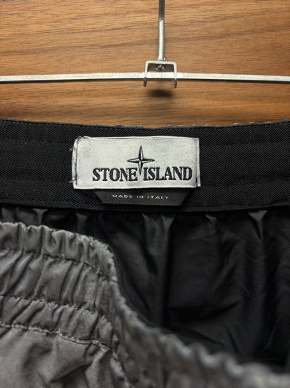 SS2020 Stone Island Reflective Dust Plated Grey Shorts