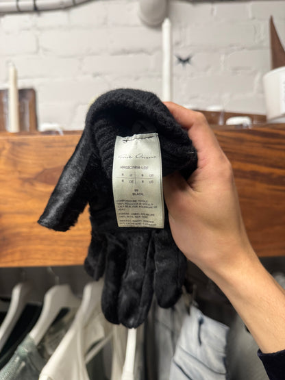 SS2022 Rick Owens ‘Strobe’ Black Ponyhair Gloves