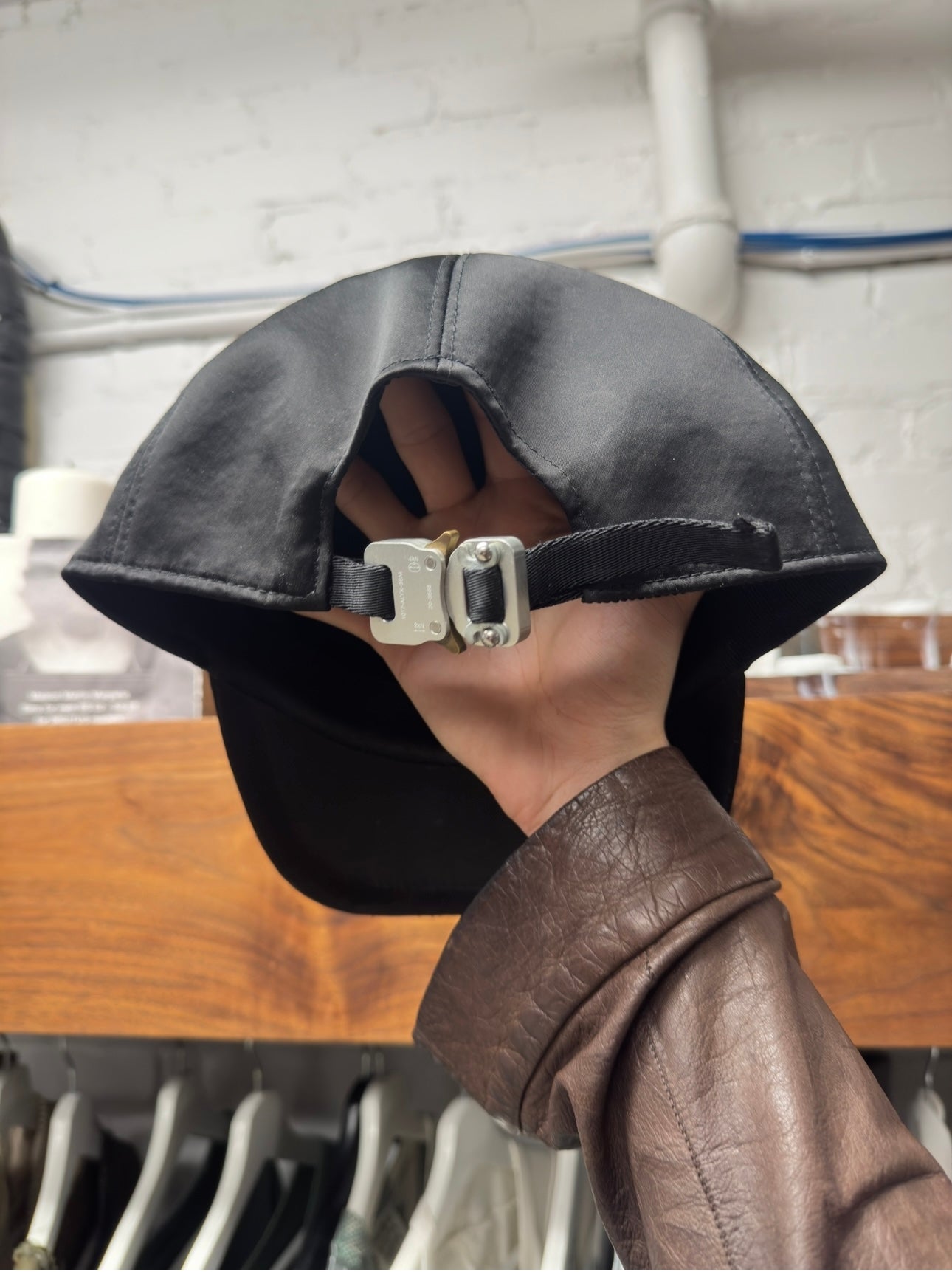 1017 Alyx 9SM Roller Buckle Strap Back Hat