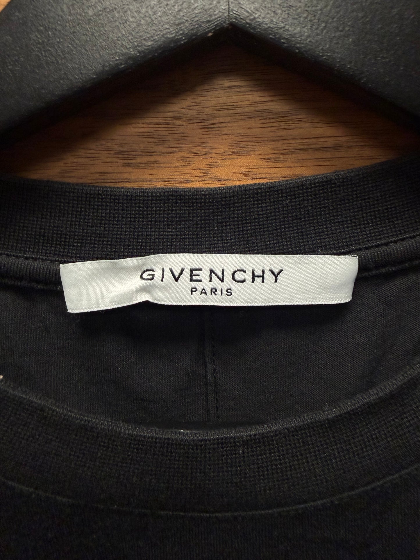 2015 Givenchy by Ricardo Tisci ‘L.A. Hand Signs’ Black Graphic T-Shirt