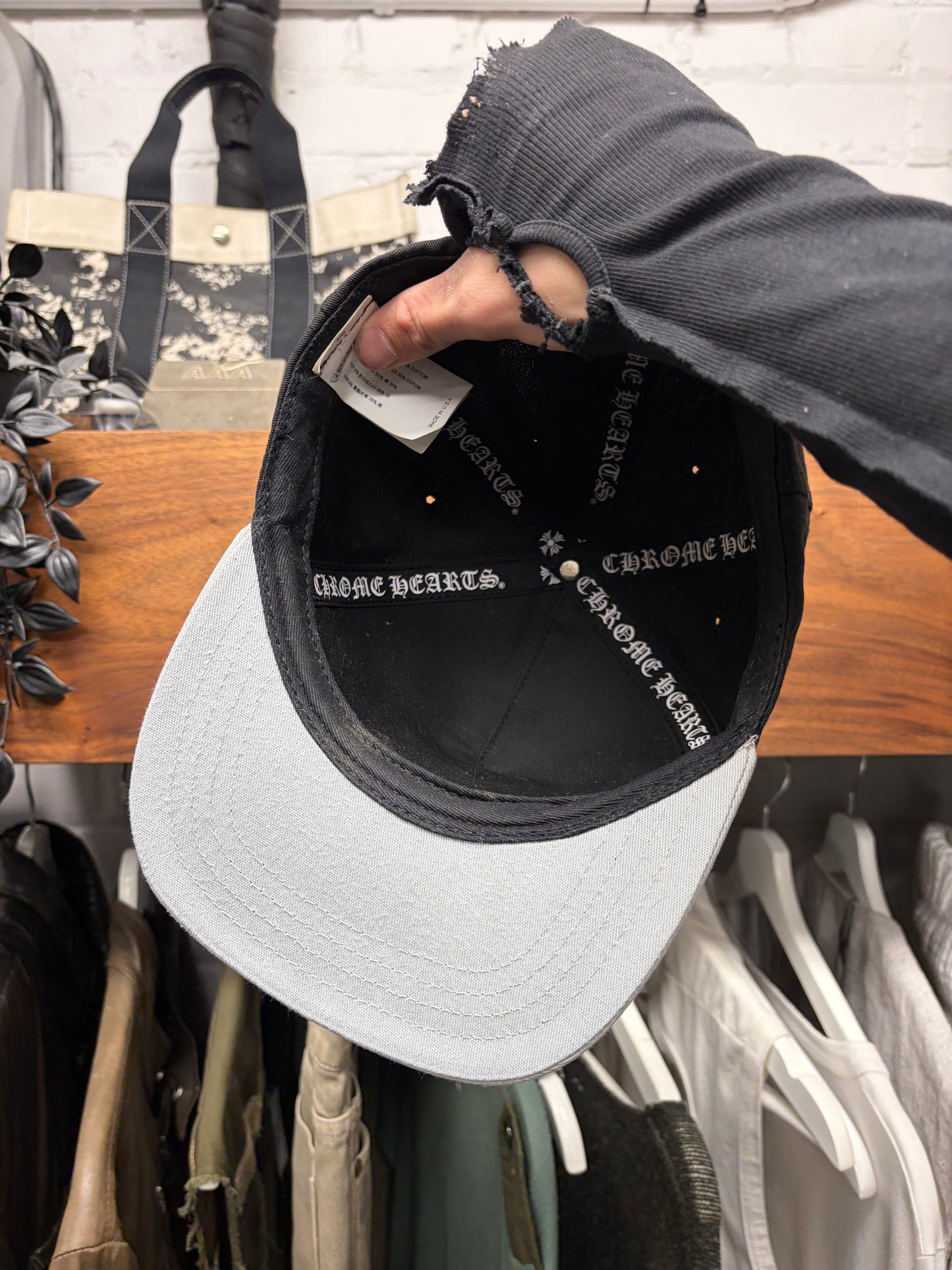 Chrome Hearts ‘CH’ Black/Grey Embroidered Logo Strap-Back Baseball Hat