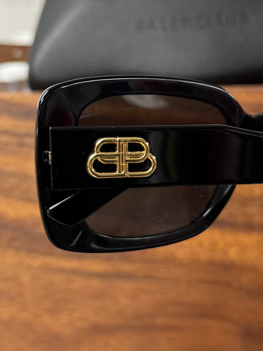 Balenciaga ‘BB Interlock Logo’ Matte Black Sunglasses