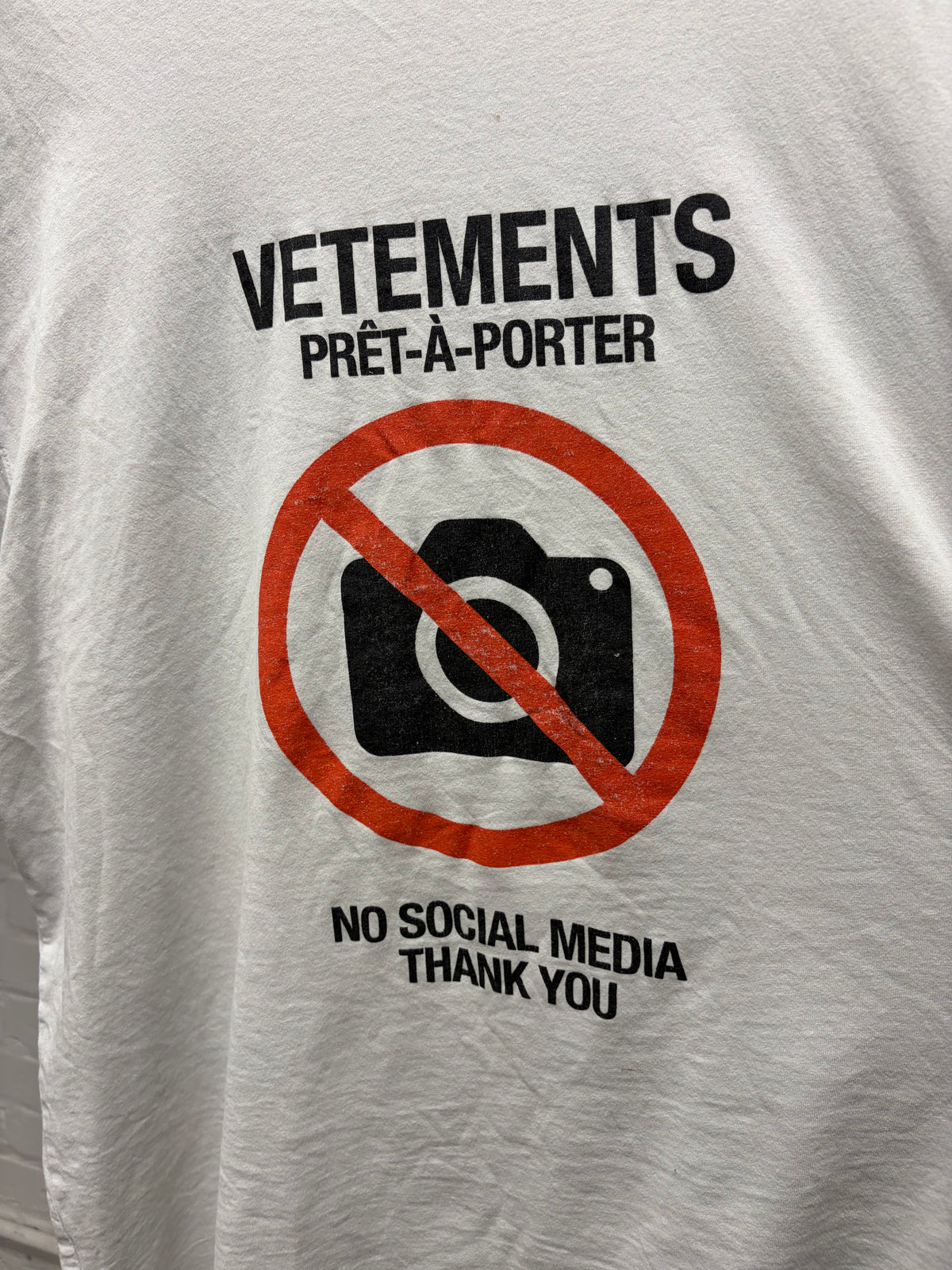 AW2021 Vetements ‘Antisocial’ White No Photos T-Shirt