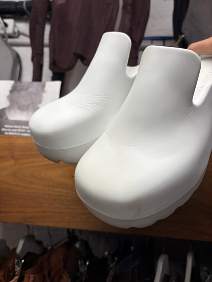 Bottega Veneta White ‘Flash’ Slip-On Clogs