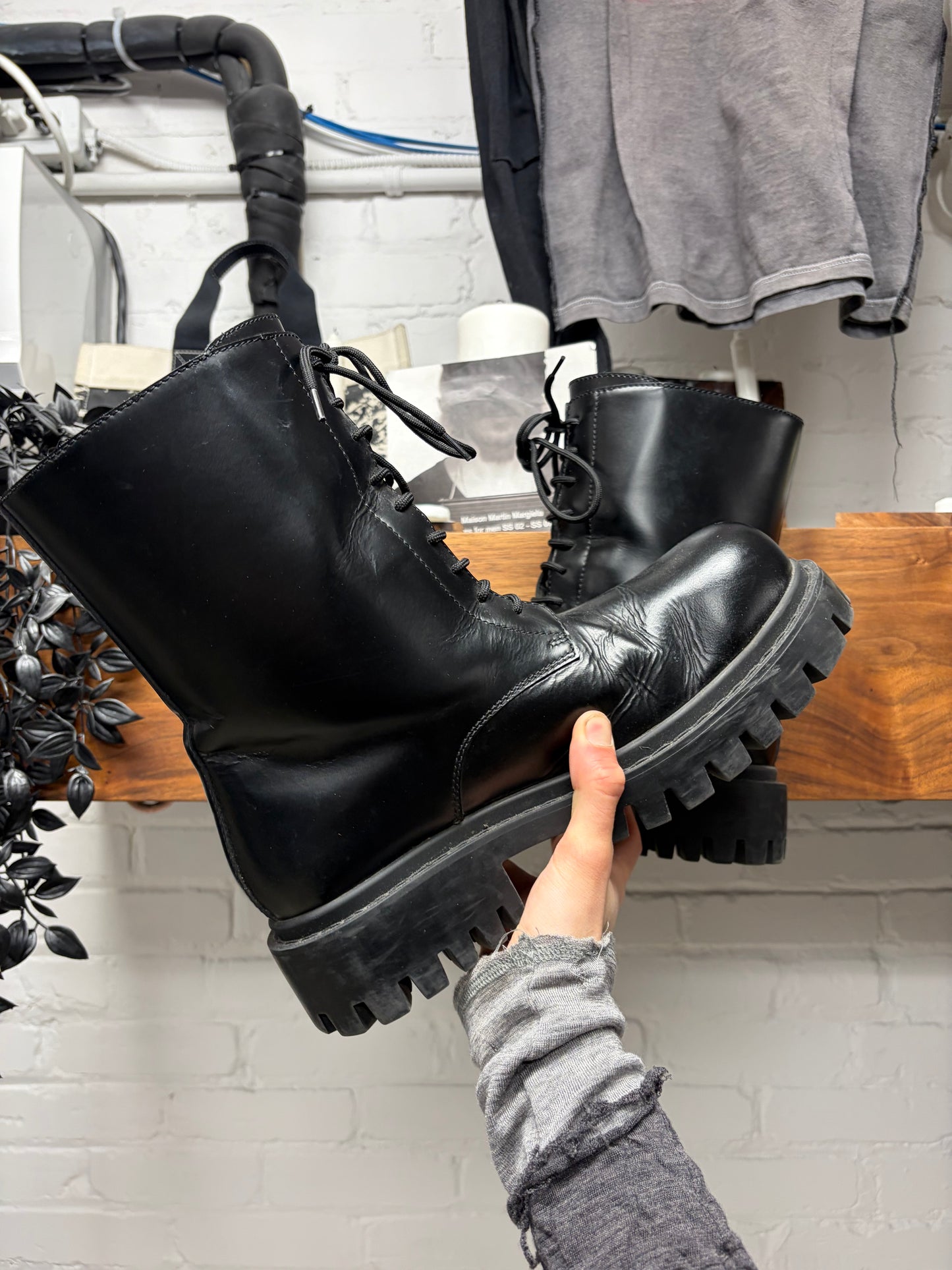 Balenciaga ‘Sergent’ 20MM Black Patent Leather Platform Combat Boots
