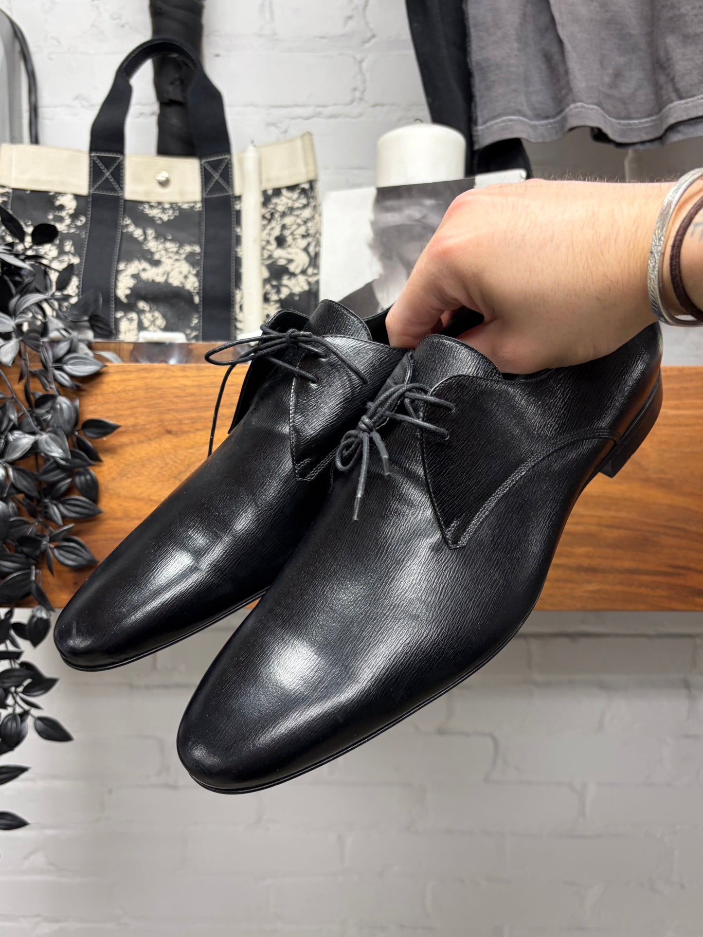 Burberry Wingtip Polished Black Leather Dress Shoes