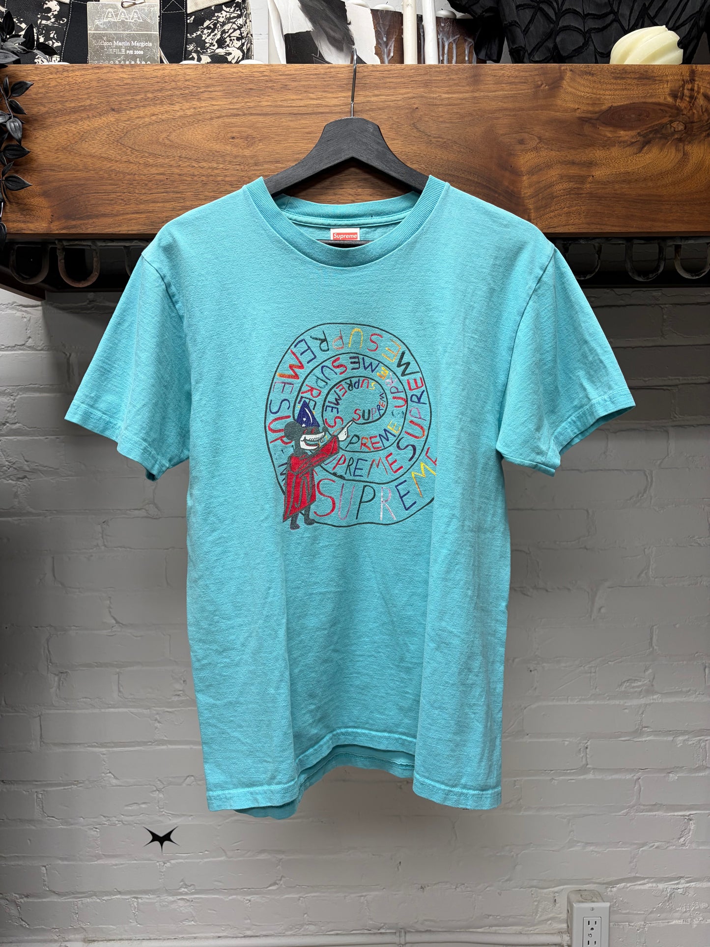 Supreme x Joe Roberts ‘Swirl’  Graphic T-Shirt