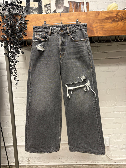 Diesel ‘D-Rise 007F6’ Distressed Grey Wide Leg Denim