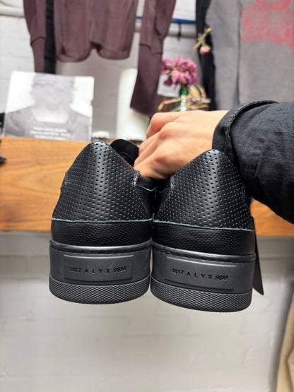 1017 Alyx 9SM Black Leather ‘Roller Buckle’ Low Top Sneakers