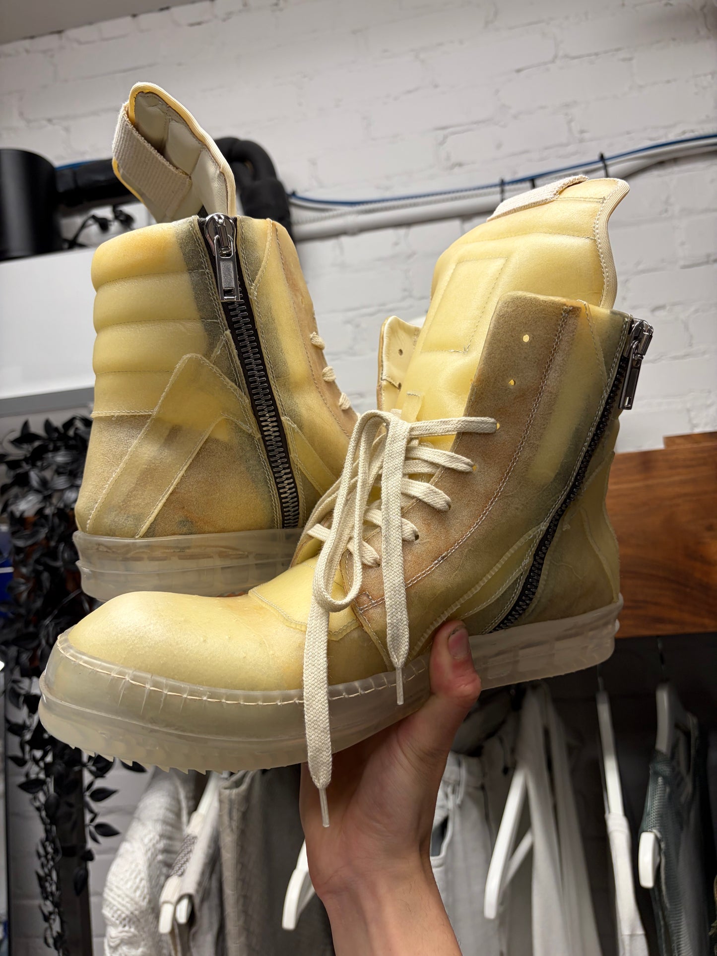 SS2023 Rick Owens ‘Edfu’ Apparition Leather Geobasket High Top Sneakers