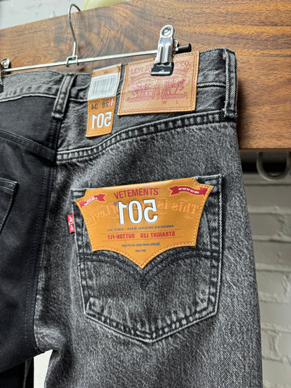 SS2018 Vetements x Levi’s 501 Reconstructed Split Denim