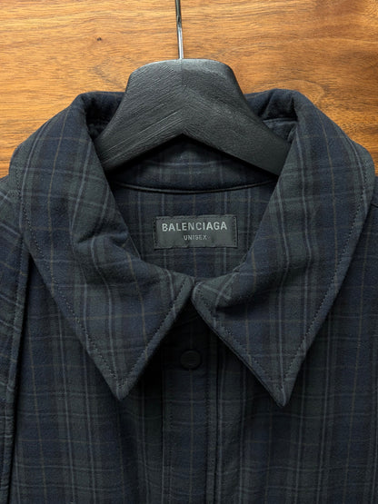 2023 Balenciaga Oversized ‘Detachable Sleeve’ Plaid Padded Flannel Shirt