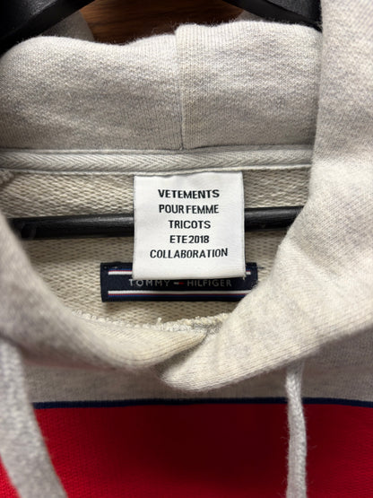 SS2018 Vetements x Tommy Hilfiger ‘Flag Logo’ Grey Pullover Hoodie