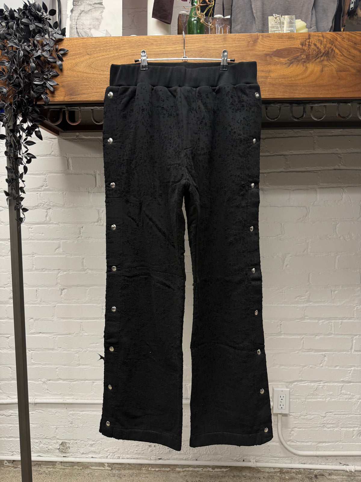 1017 Alyx 9SM Black Distressed Cotton ‘Snap Off’ Sweatpants