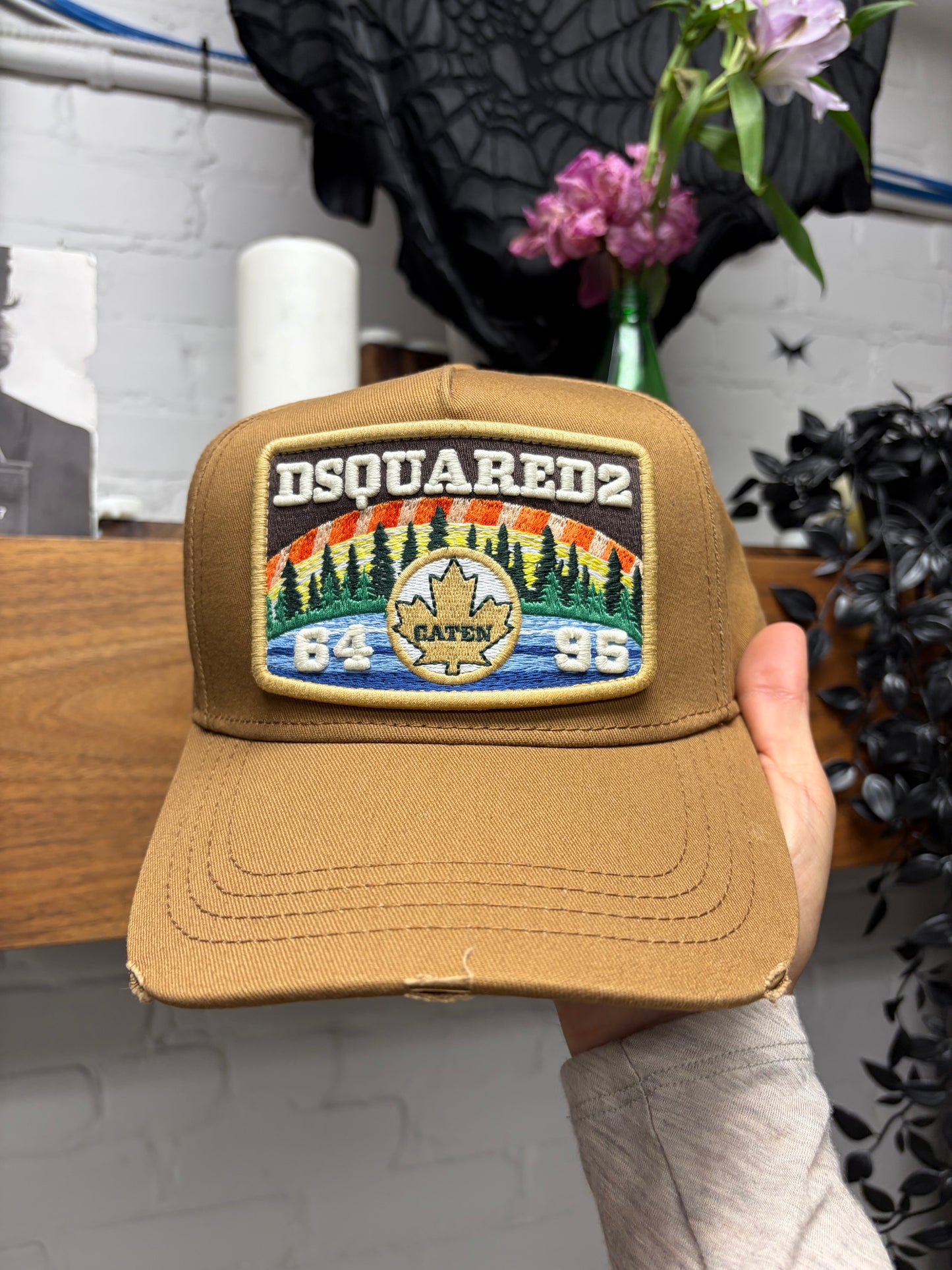 Dsquared2 ‘Campgrounds’ Canadian Patch Distressed Strap-Back Cap