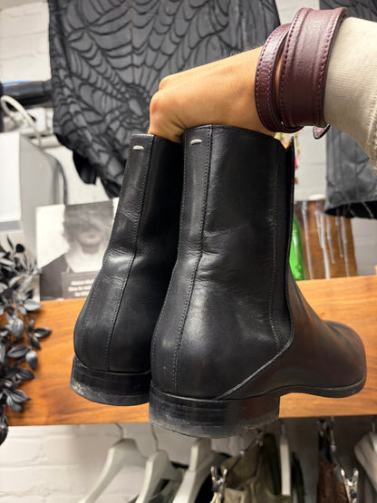 Maison Margiela Pointed Toe Black Leather Chelsea Boots