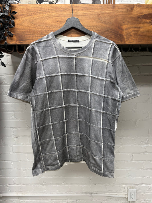 Issey Miyake ‘Grid Blocked’ 3D Grey Cotton T-Shirt