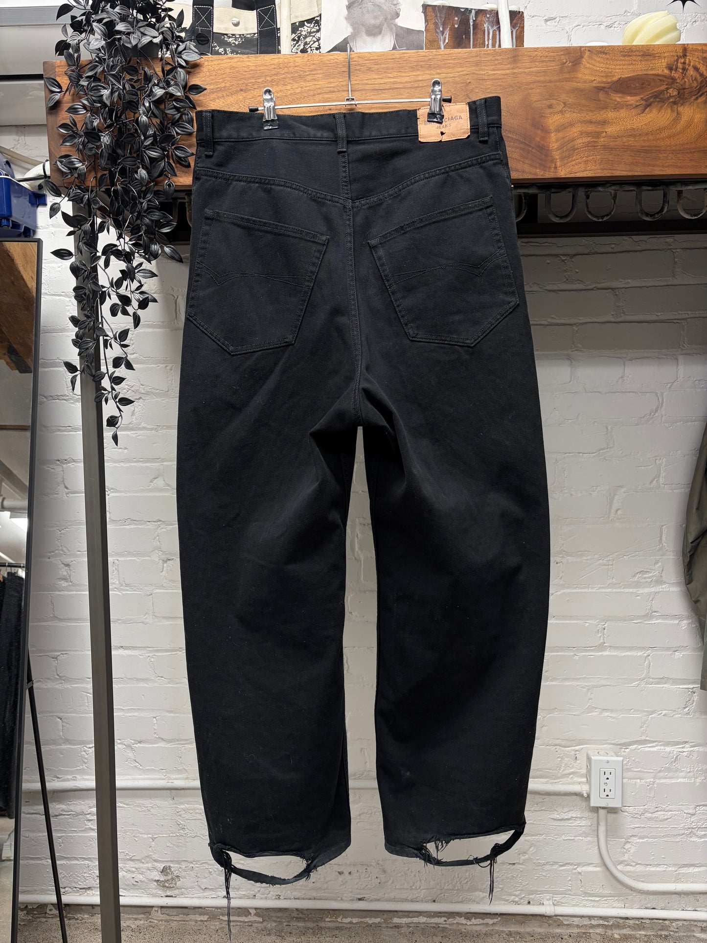 2024 Balenciaga ‘Heel-Bite’ Heavyweight Wide Leg Black Denim