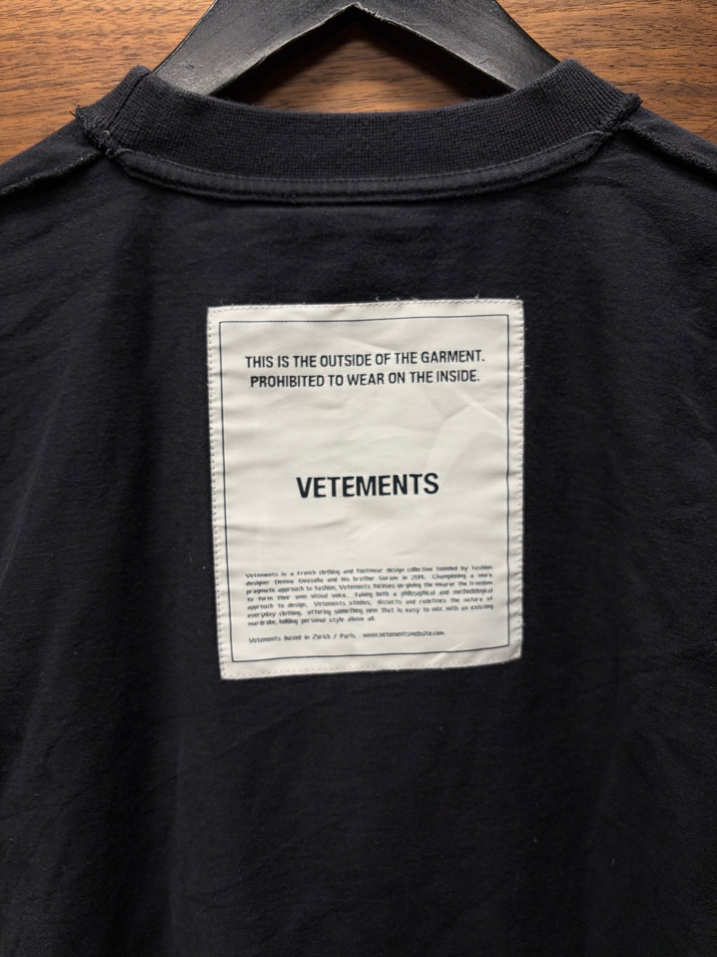 AW2019 Vetements ‘Care Label’ Cropped Black T-Shirt