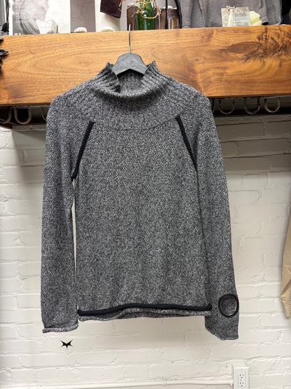 AW09 Undercover ‘Earmuff Maniac’ Watch Window Knitted Grey Sweater