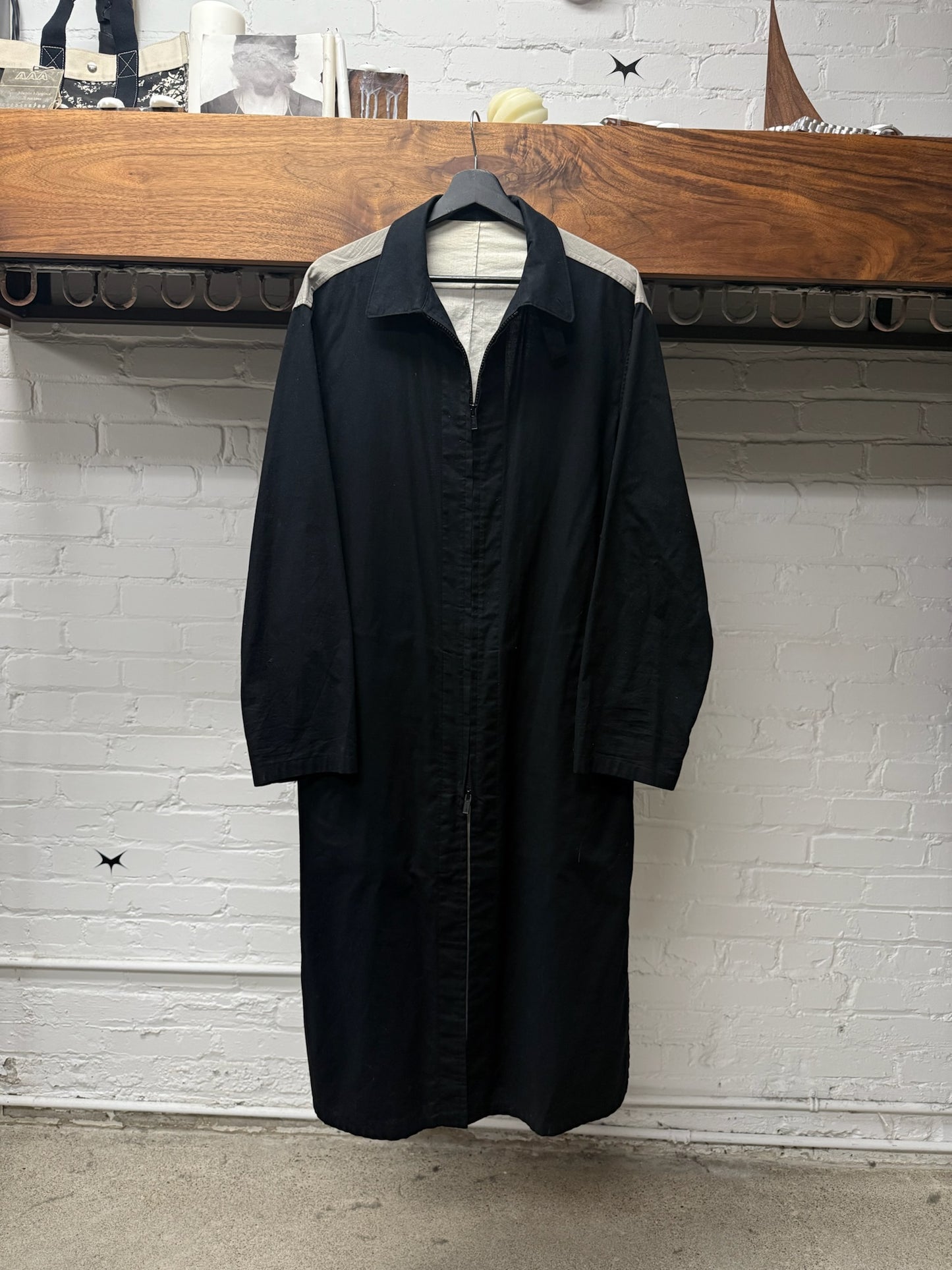 AW2020 Yohji Yamamoto Black Scandal ‘Uchida Suzume’ Shadow Print Long Coat