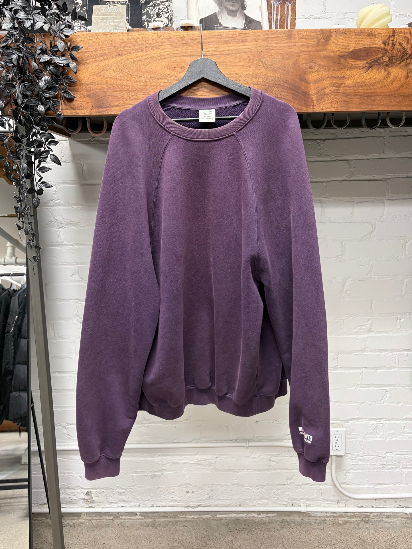 AW2017 Vetements ‘Unskinny’ Oversized Purple Sweatshirt