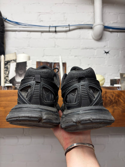 Balenciaga ‘Track 2’ Black/Silver Low Top Sneakers