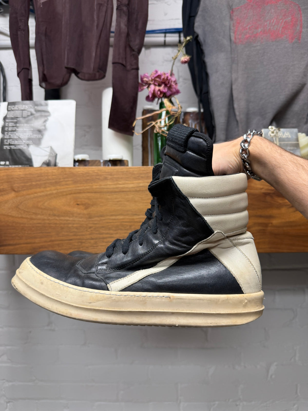 Rick Owens ‘Short Tongue’ Geobasket Black/Milk Leather Mid-Top Sneakers