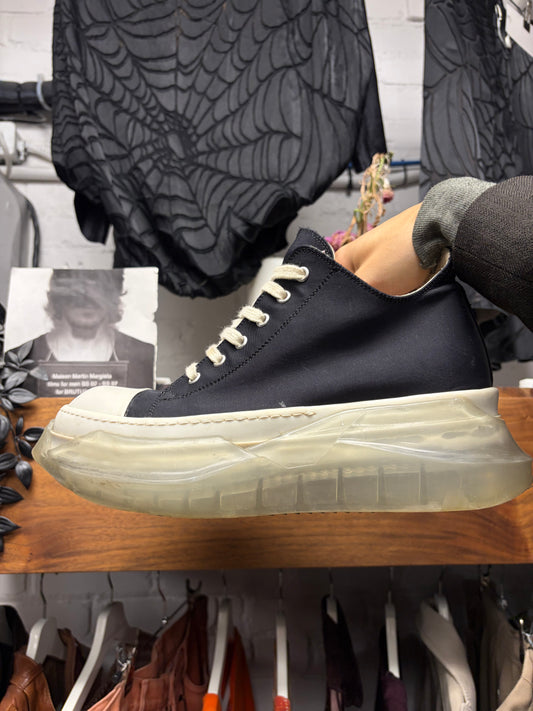 Rick Owens ‘Abstract’ Translucent Sole Black/Milk Low Top Sneakers