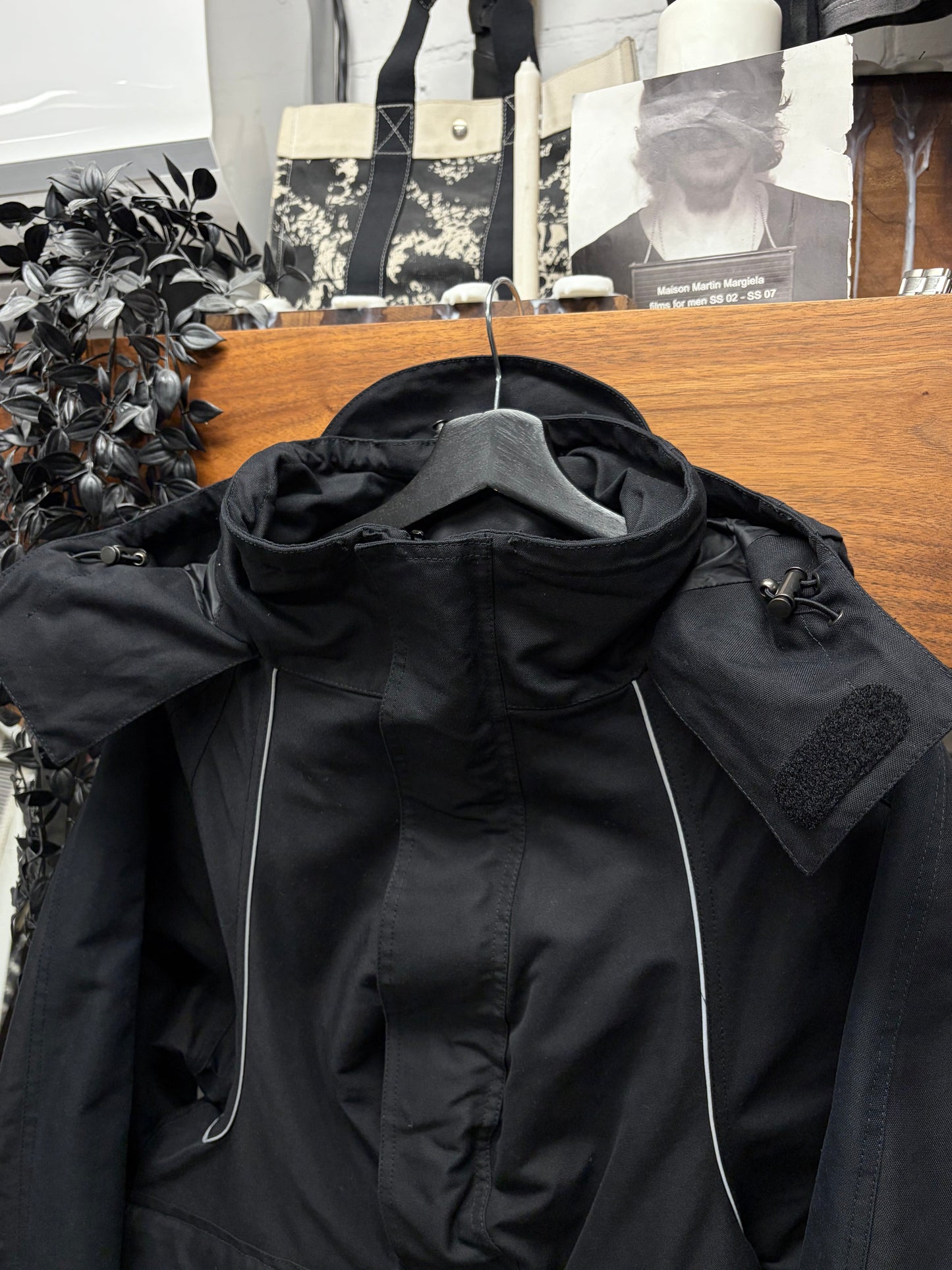 AW2016 Balenciaga ‘Swing’ First Season Demna Cropped Black Jacket