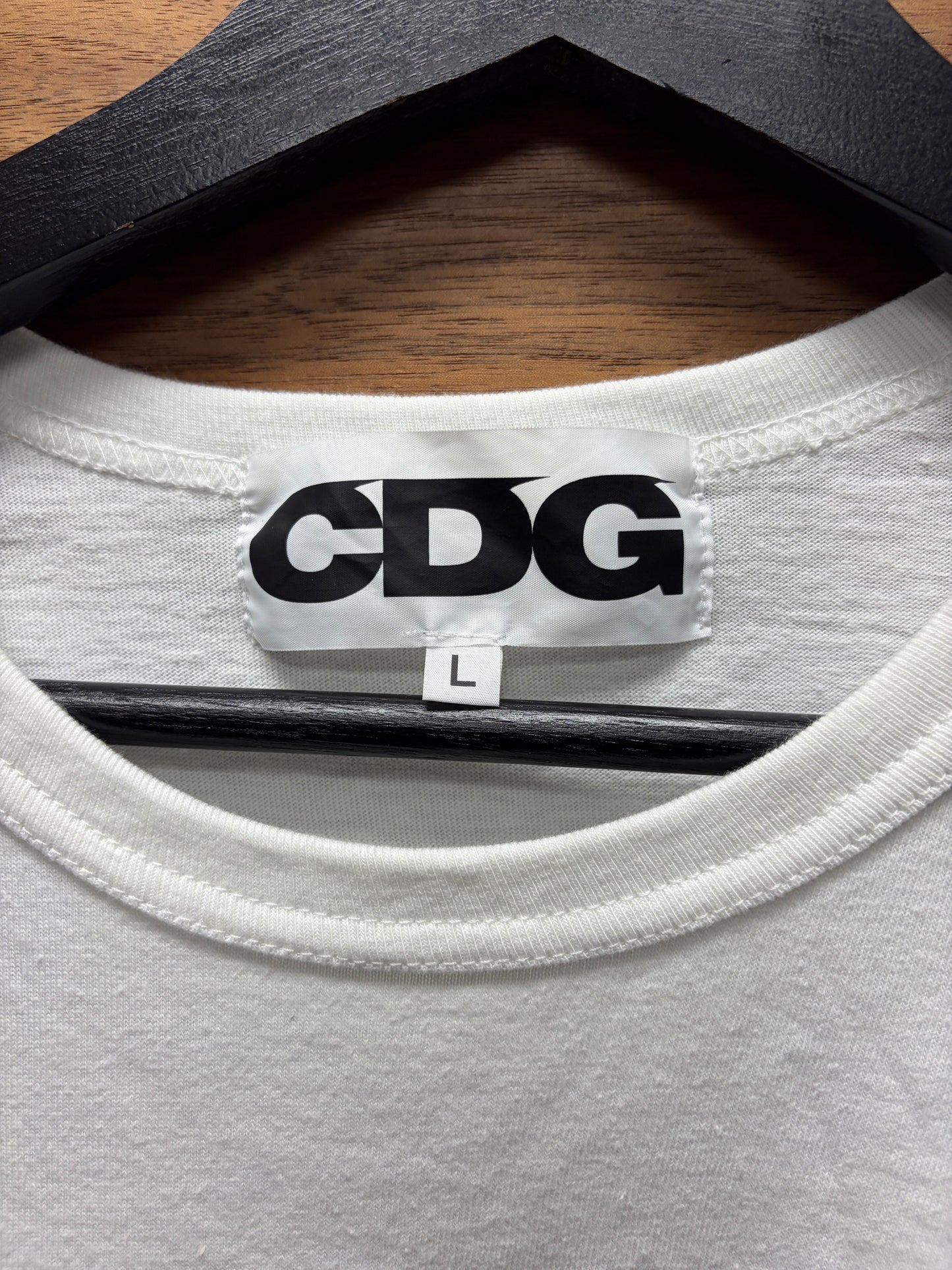 Comme Des Garçons ‘CDG’ Circular Logo White Graphic T-Shirt