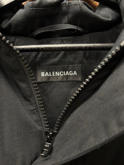 AW2022 Balenciaga Detachable ‘Pillow Neck Military Travel Jacket