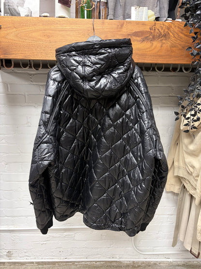 AW2022 Juun.J Insulated Black Quilted Pullover Hoodie