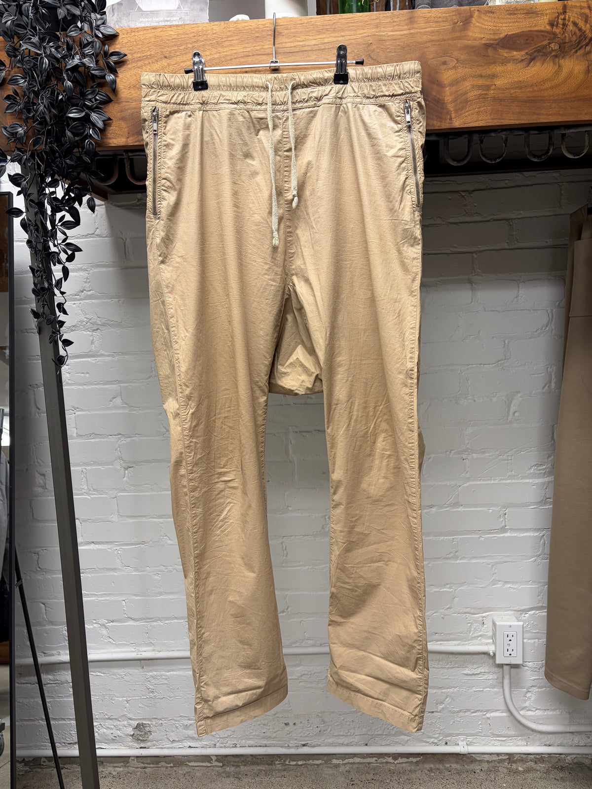 Rick Owens O&M Era DRKSHDW ‘Berlin’ Cotton ‘Parchment’ Drawstring Pants