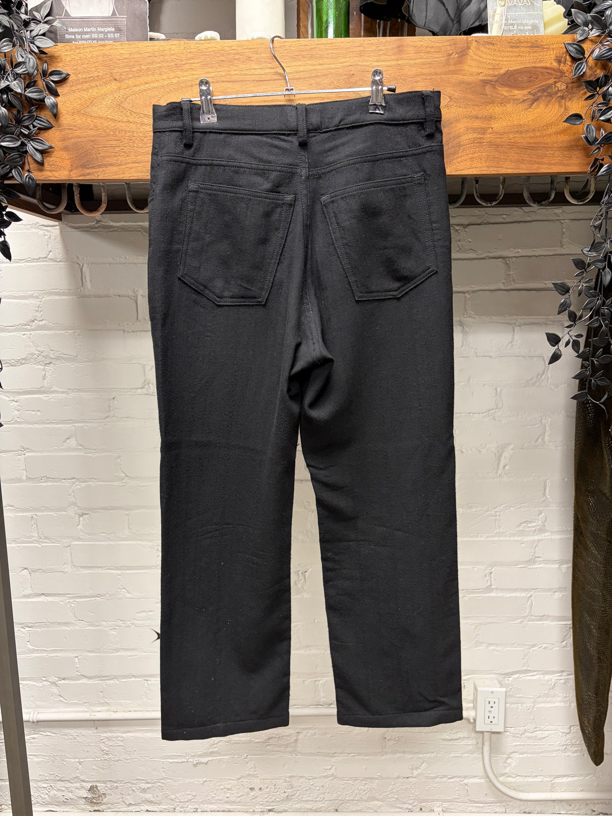 Ann Demeulemeester Black Slim/Straight Cut Cropped Wool Trousers