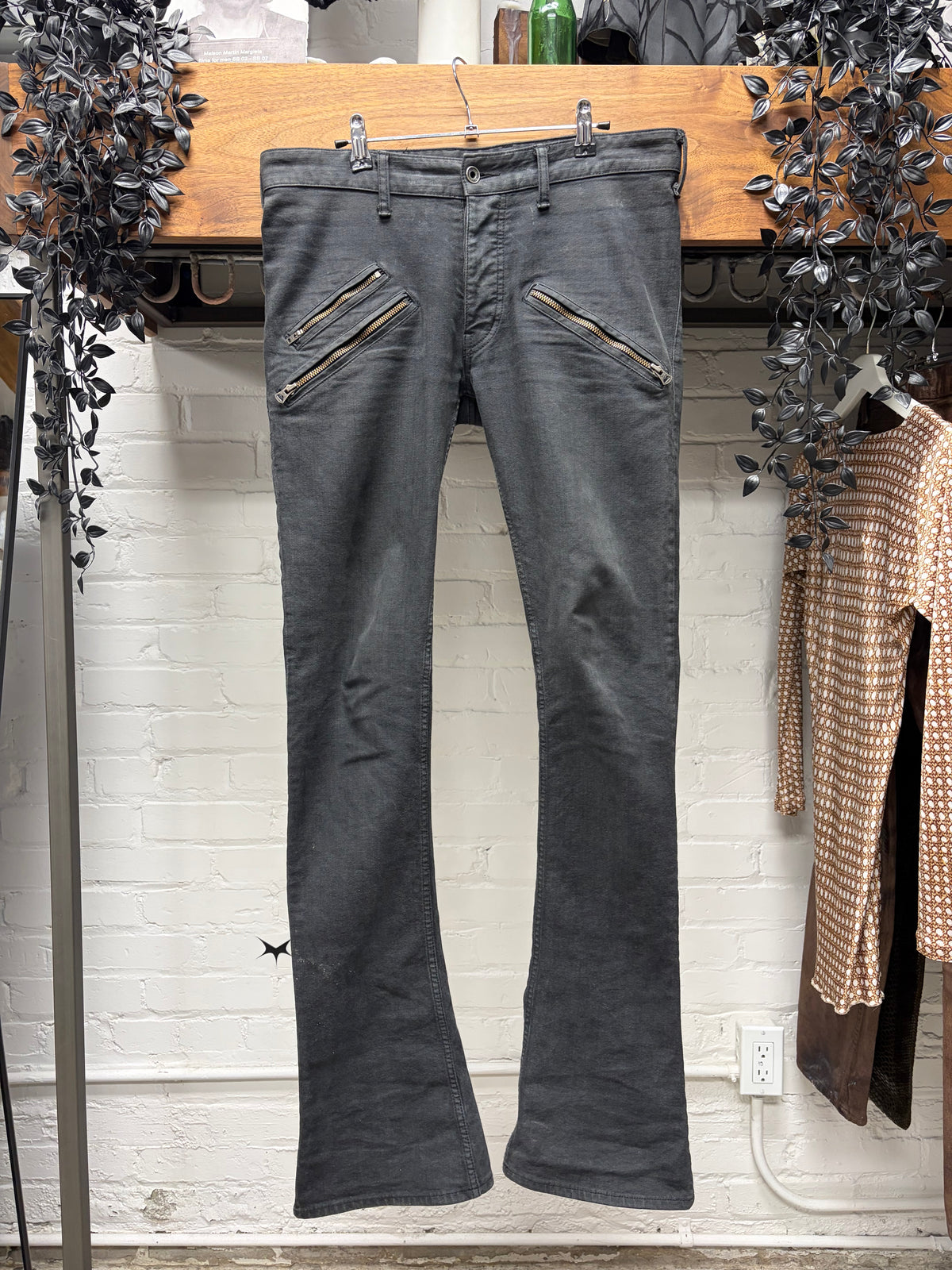 L.G.B. ‘Wolf Cut’ Flared Leg Grey Skinny Denim