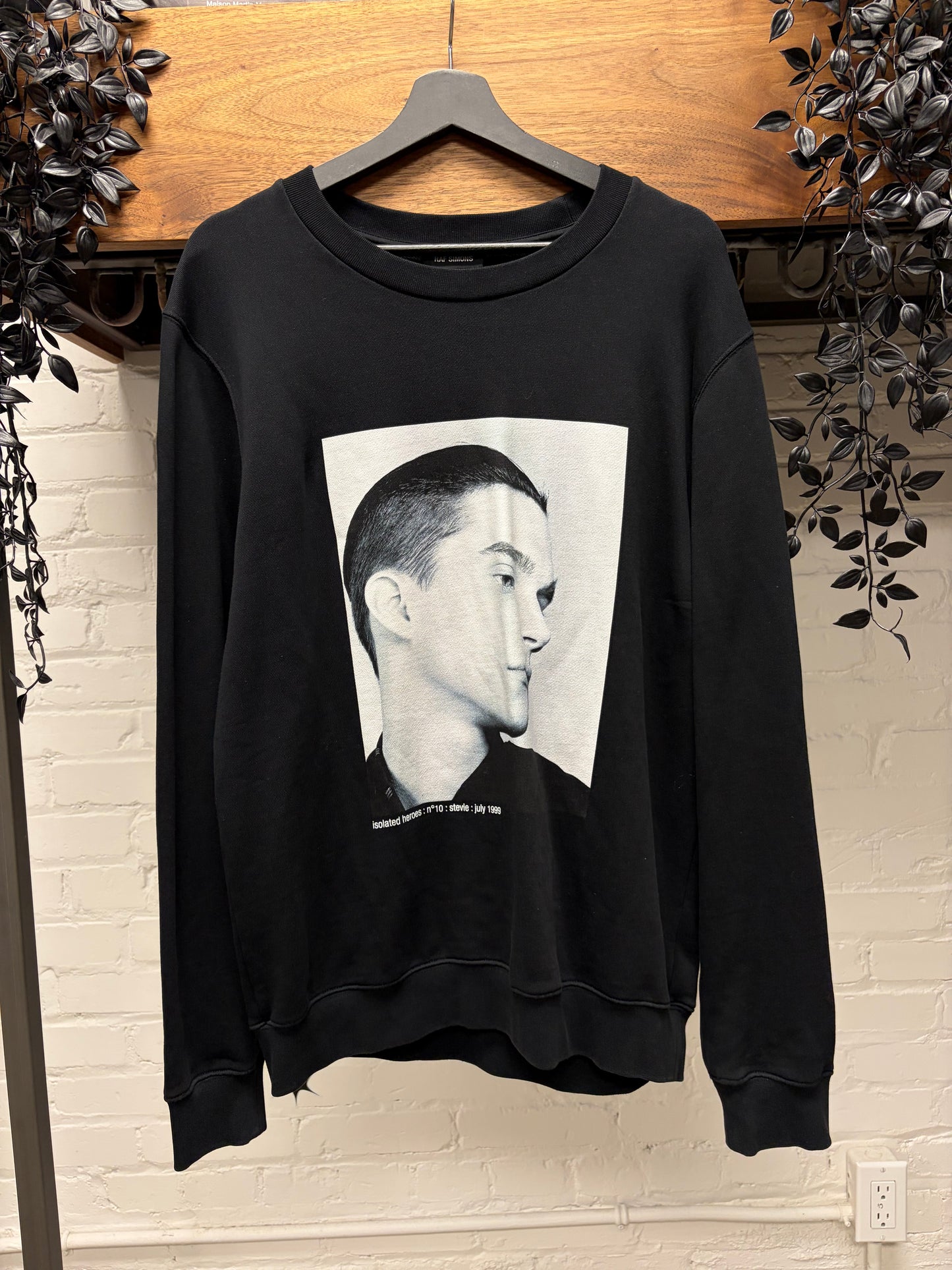 SS2017 Raf Simons x Robert Mapplethorpe ‘Isolated Heroes’ Black Graphic Sweatshirt