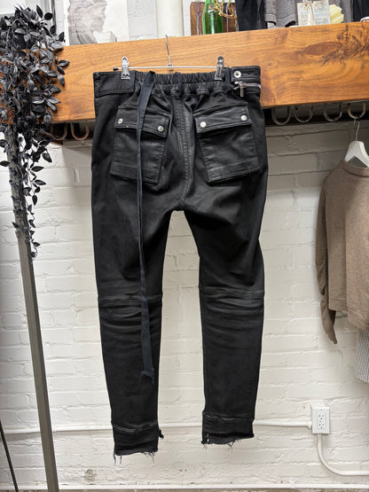 SS2023 Rick Owens ‘Edfu’ Black ‘Aircut’ Asymmetric Zip Joggers
