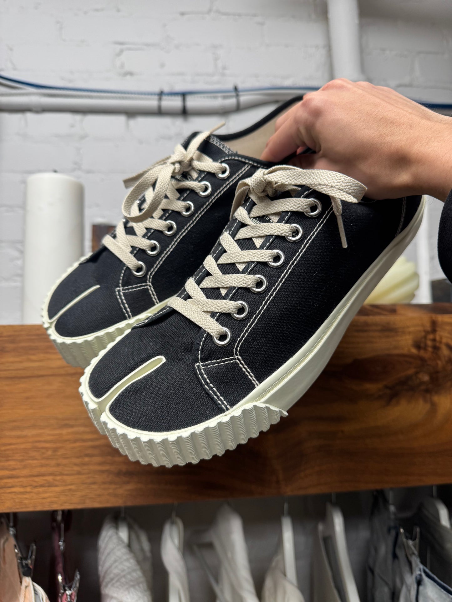 Maison Margiela ‘Tabi’ Low Top Sneakers