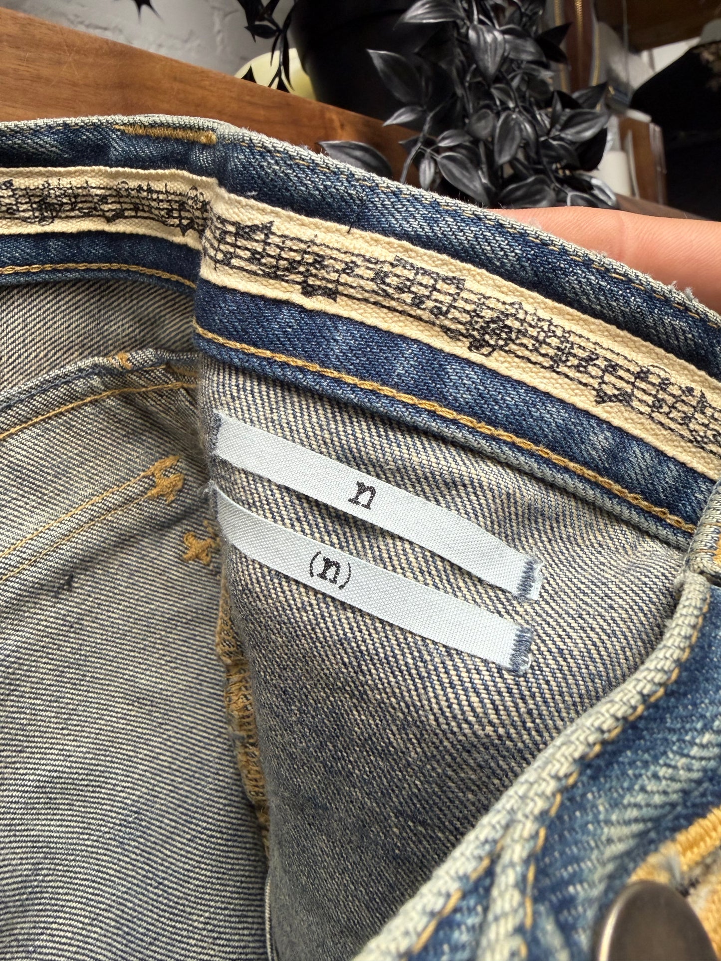 AW2009 Number (N)ine Dirt Washed Blue ‘Crying Heart’ Leather Patch Blue Skinny Cargo Denim