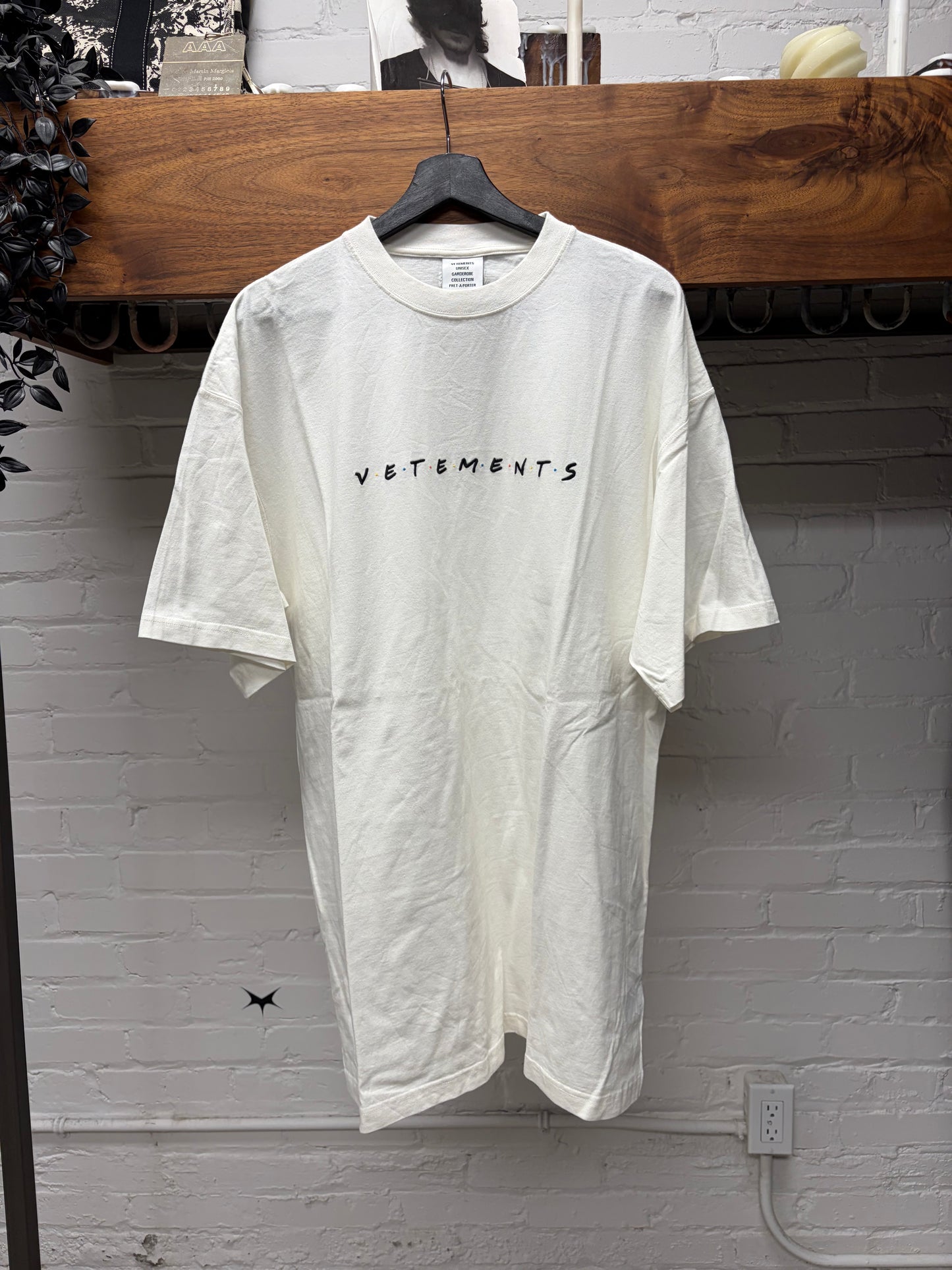 Vetements ‘Friends’ Parody Logo White Oversized Cotton T-Shirt