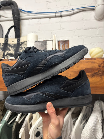 Maison Margiela x Reebok ‘Tabi’ Club-C Classic Suede Low Top Sneakers