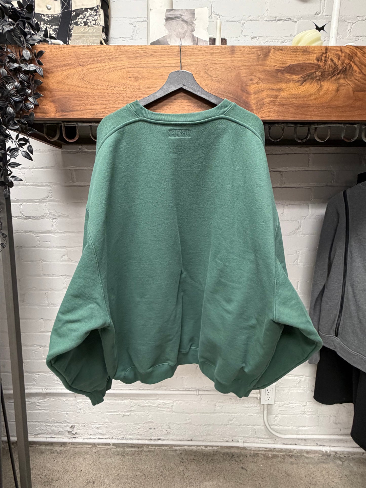 Vetements ‘Polezi’ Dropped Shoulder Oversized Green Sweatshirt