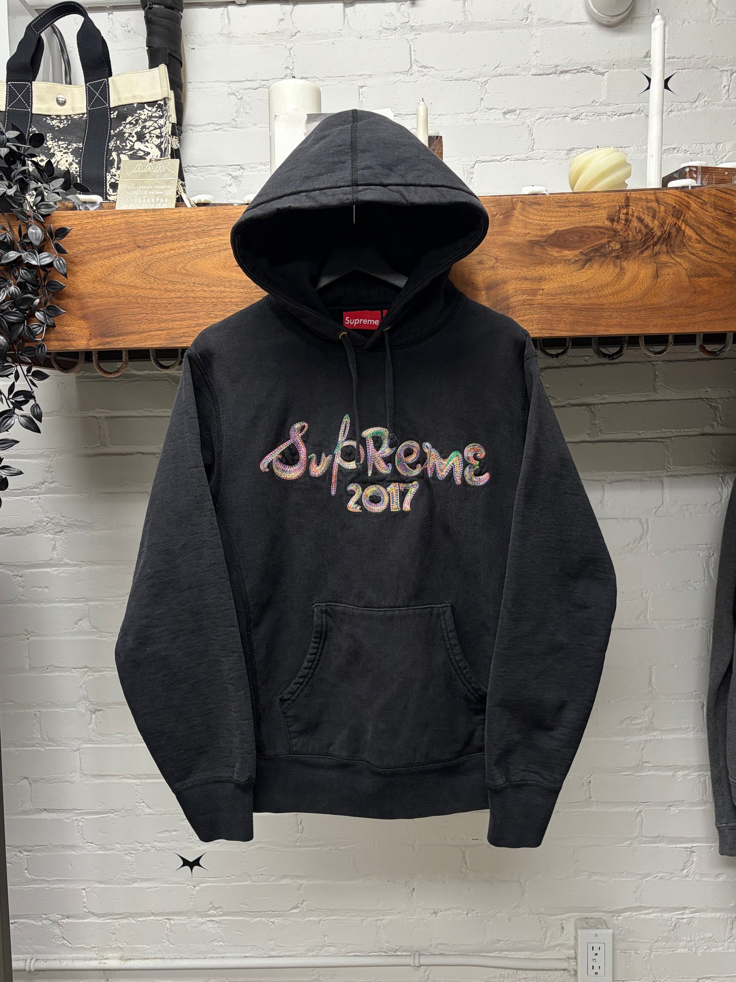 AW2017 Supreme ‘Brush Logo’ Black Cotton Pullover Hoodie