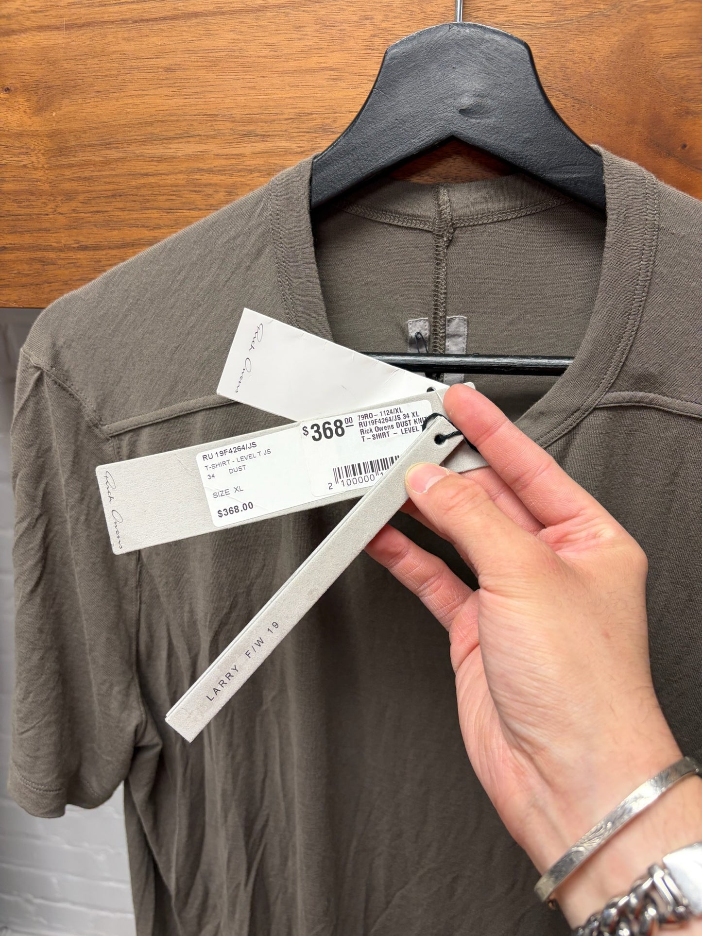 AW2019 Rick Owens ‘Larry’ Dust Brown ‘Level’ Oversized T-Shirt