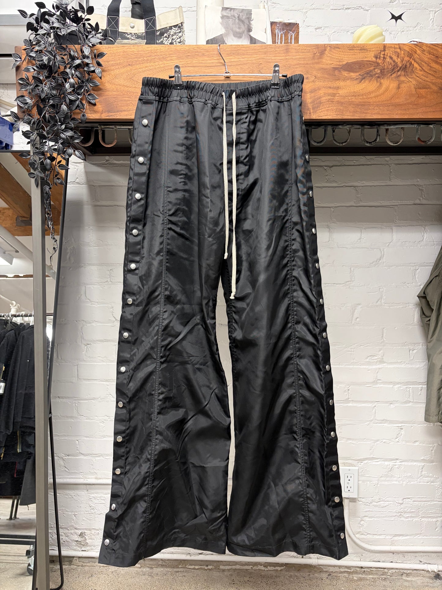 Rick Owens ‘Pusher’ Button Snap Wide Leg Pants