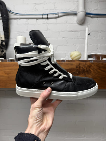 Kris Van Assche ‘Twisted-Lace’ Black/White Leather High Top Sneakers
